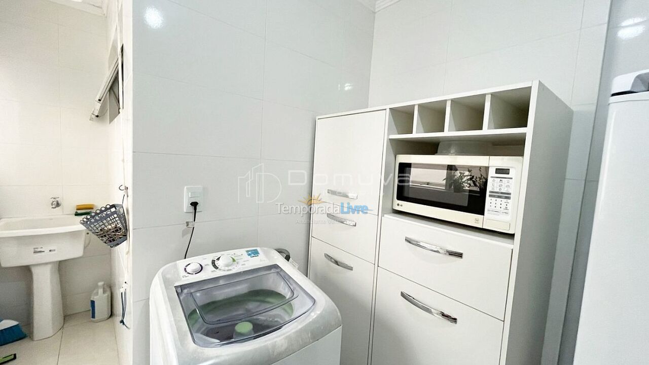 Apartment for vacation rental in Balneário Camboriú (Centro)