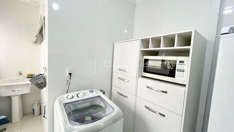 Seasonal rental on the seafront, 1 bedroom, downtown Balneário Camboriú
