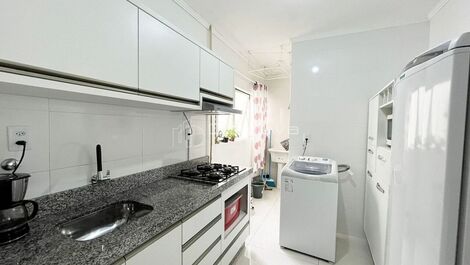 Seasonal rental on the seafront, 1 bedroom, downtown Balneário Camboriú