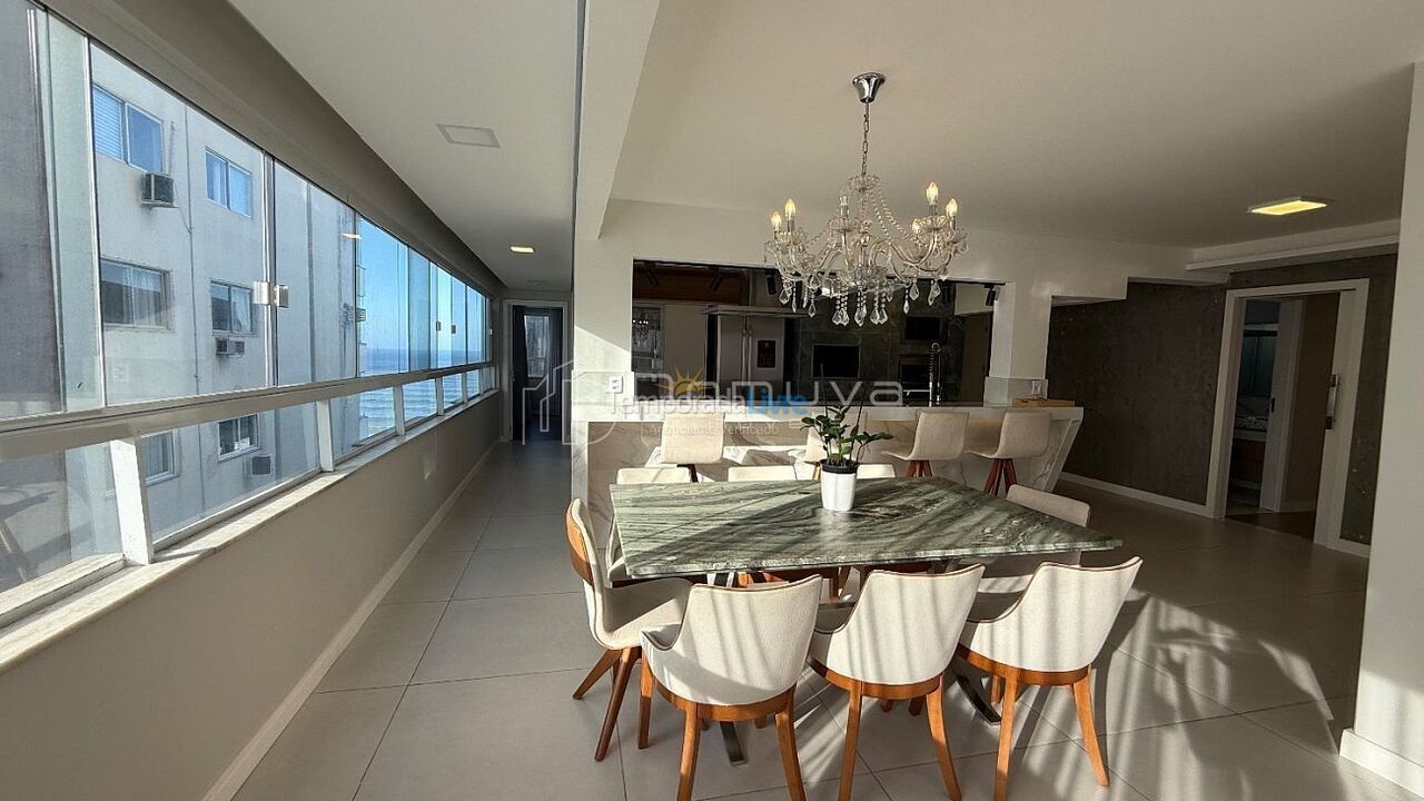 Apartment for vacation rental in Balneário Camboriú (Centro)
