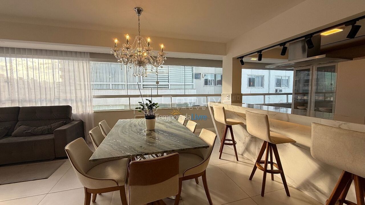 Apartment for vacation rental in Balneário Camboriú (Centro)