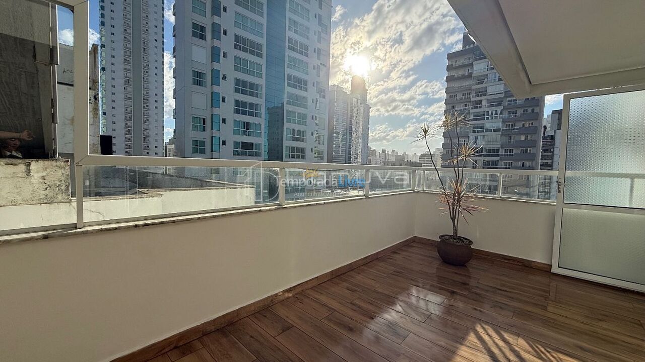 Apartment for vacation rental in Balneário Camboriú (Centro)