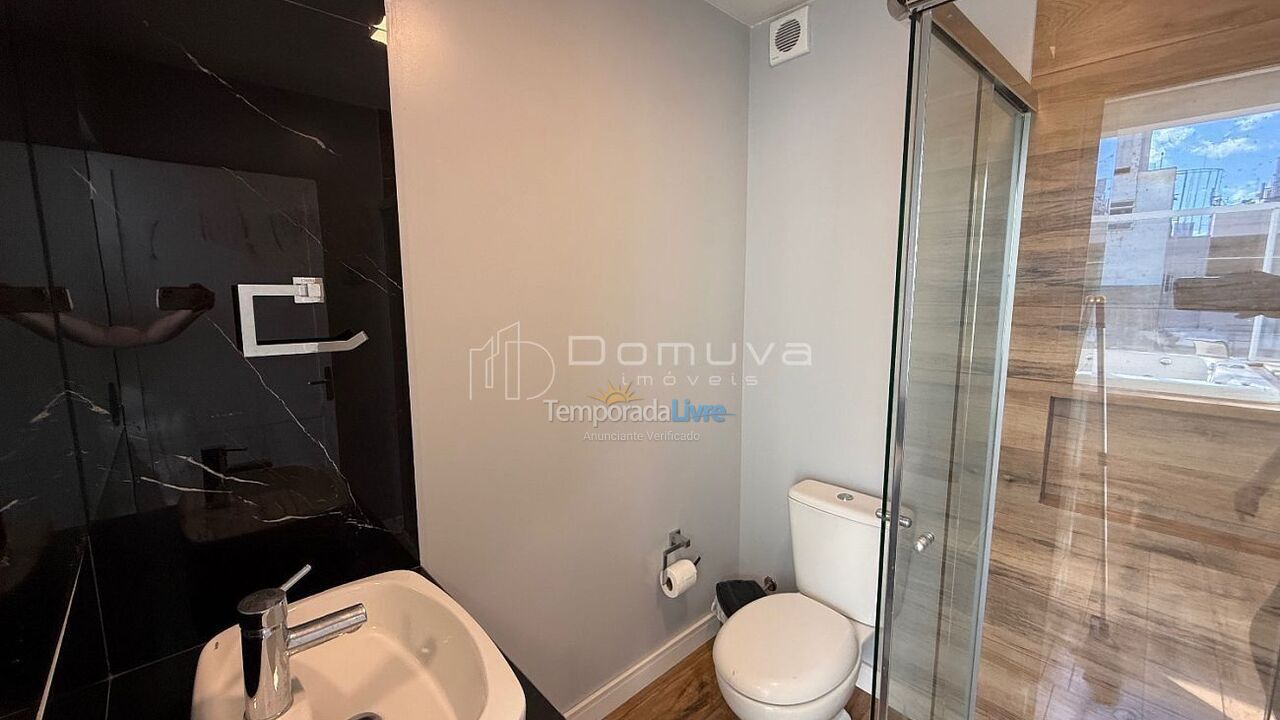 Apartment for vacation rental in Balneário Camboriú (Centro)