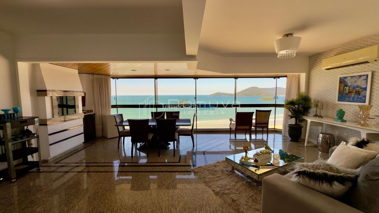 Apartment for vacation rental in Balneário Camboriú (Centro)