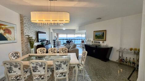 Seasonal rental of 3 suites facing the sea in Balneário Camboriú