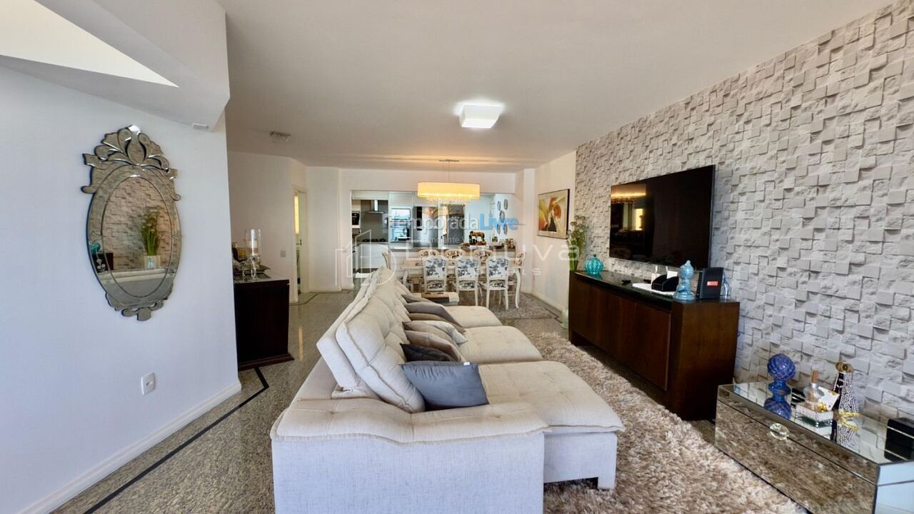 Apartment for vacation rental in Balneário Camboriú (Centro)