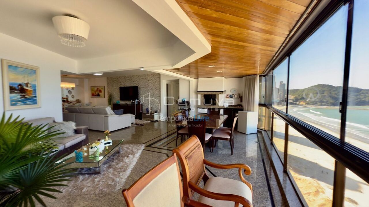 Apartment for vacation rental in Balneário Camboriú (Centro)