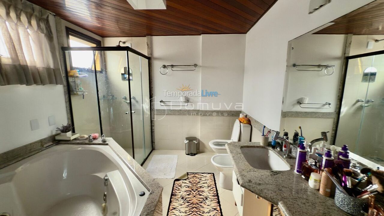 Apartment for vacation rental in Balneário Camboriú (Centro)