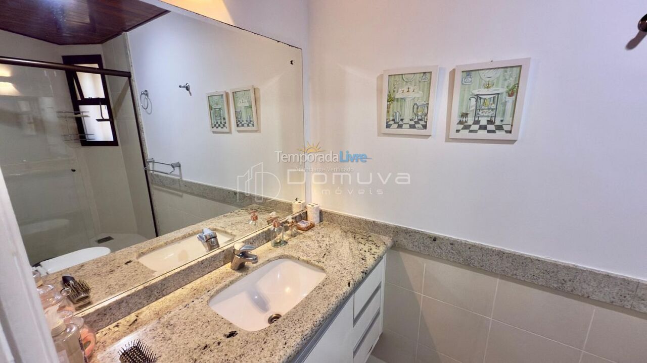 Apartment for vacation rental in Balneário Camboriú (Centro)