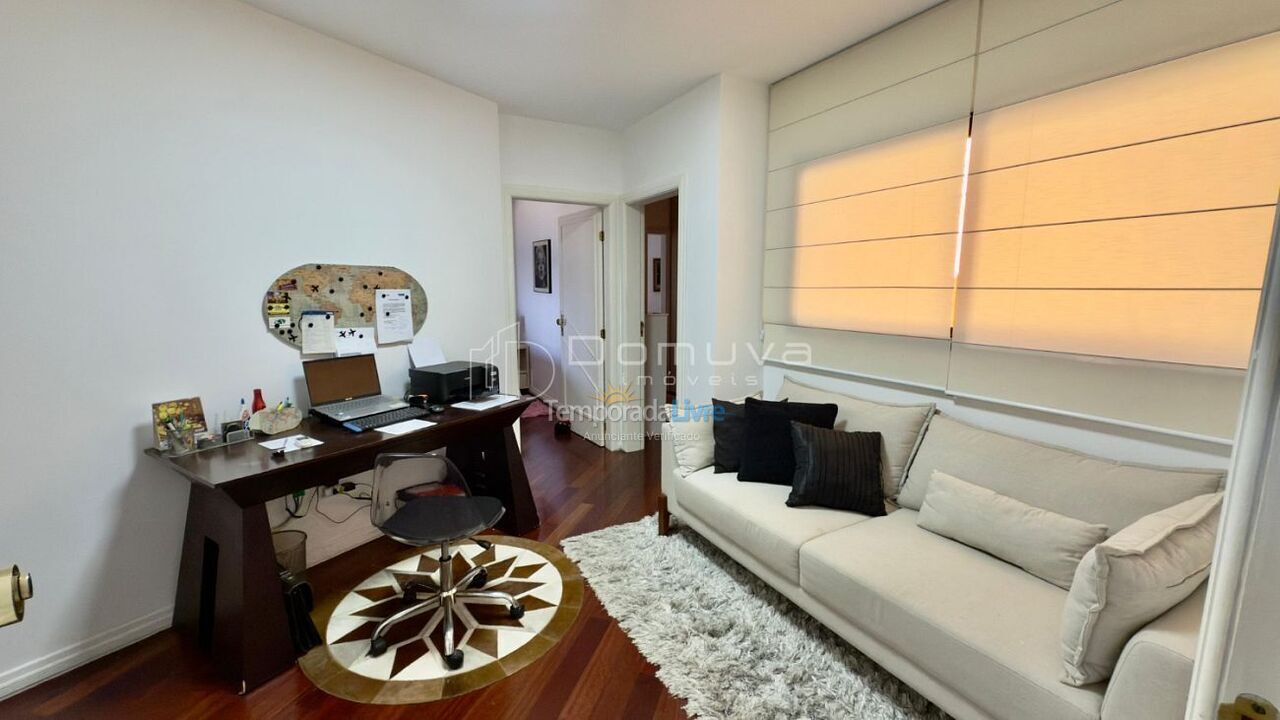 Apartment for vacation rental in Balneário Camboriú (Centro)