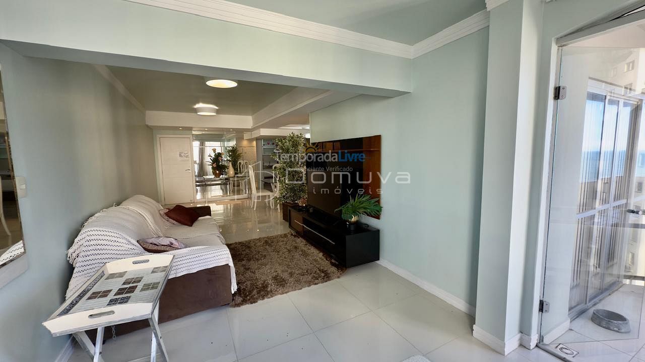 Apartment for vacation rental in Balneário Camboriú (Centro)