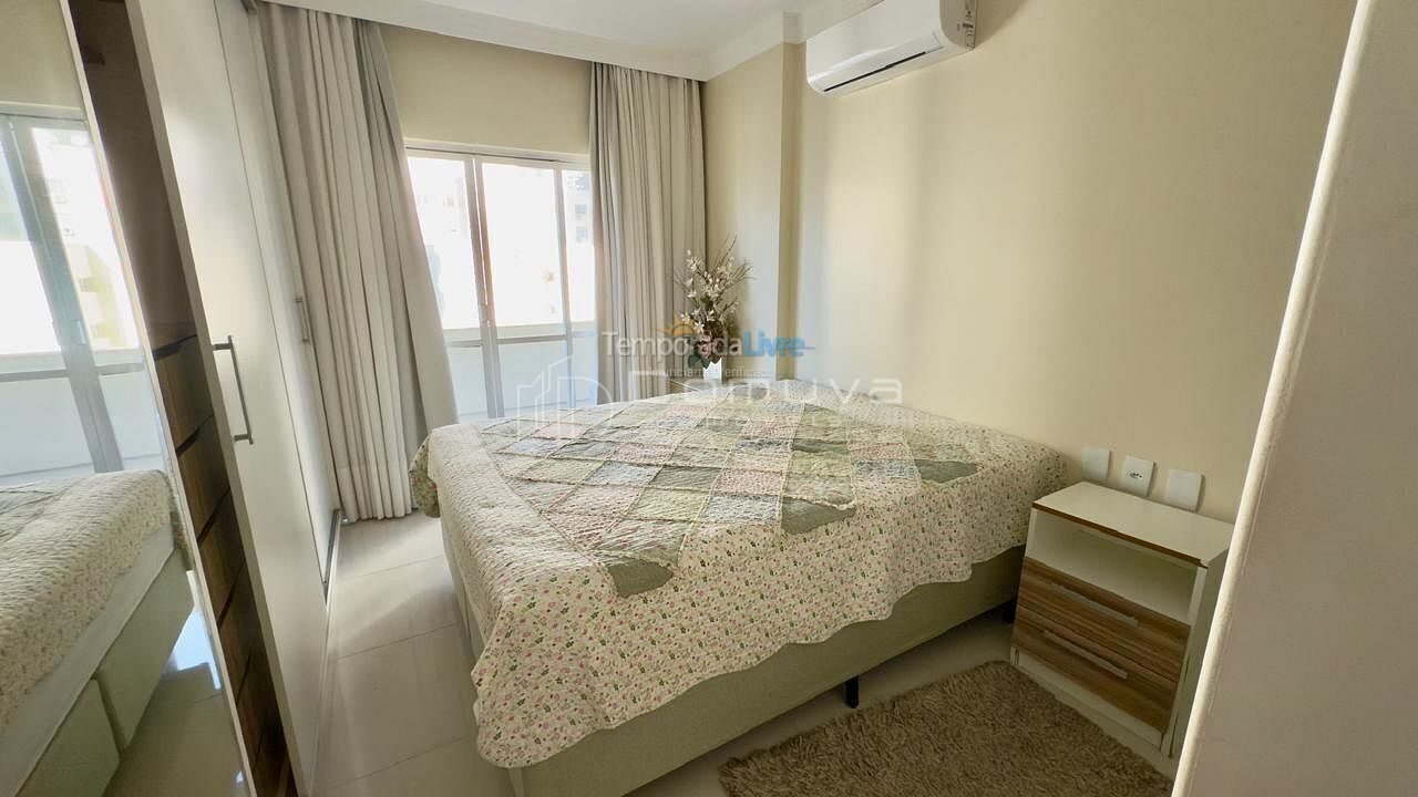 Apartment for vacation rental in Balneário Camboriú (Centro)