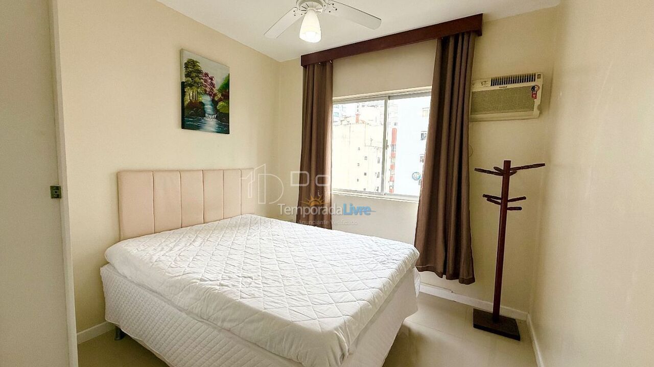 Apartment for vacation rental in Balneário Camboriú (Centro)