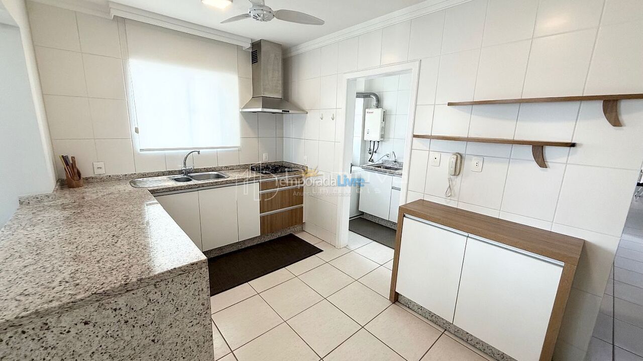 Apartment for vacation rental in Balneário Camboriú (Centro)