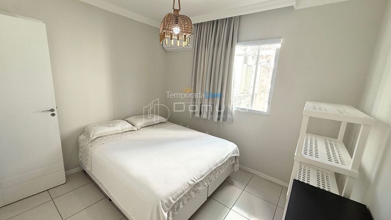 Apartment for vacation rental in Balneário Camboriú (Centro)