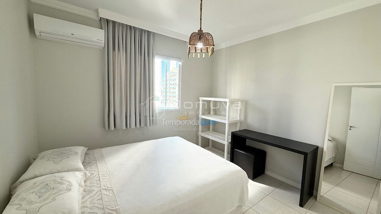 Apartment for vacation rental in Balneário Camboriú (Centro)