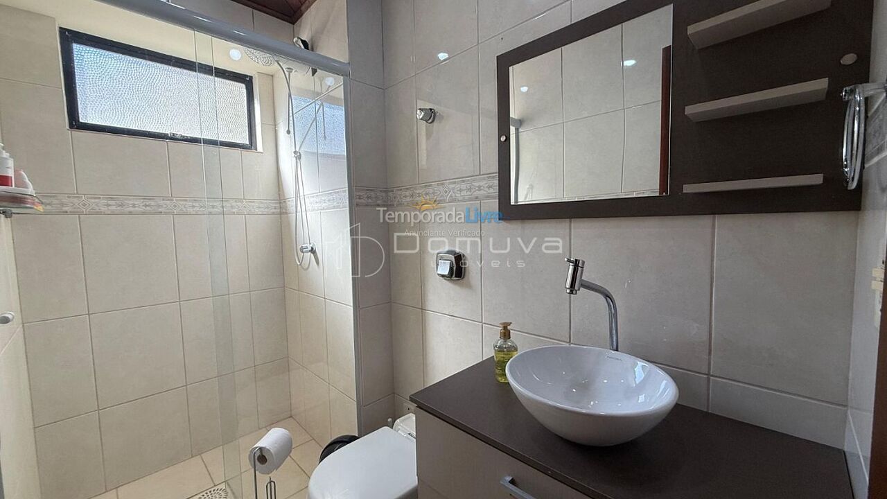 Apartment for vacation rental in Balneário Camboriú (Centro)