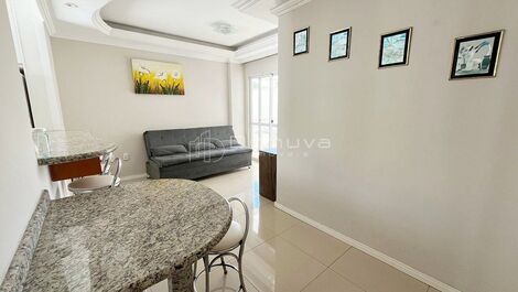 Seasonal rental with 3 bedrooms, including 1 suite, in Balneário Camboriú