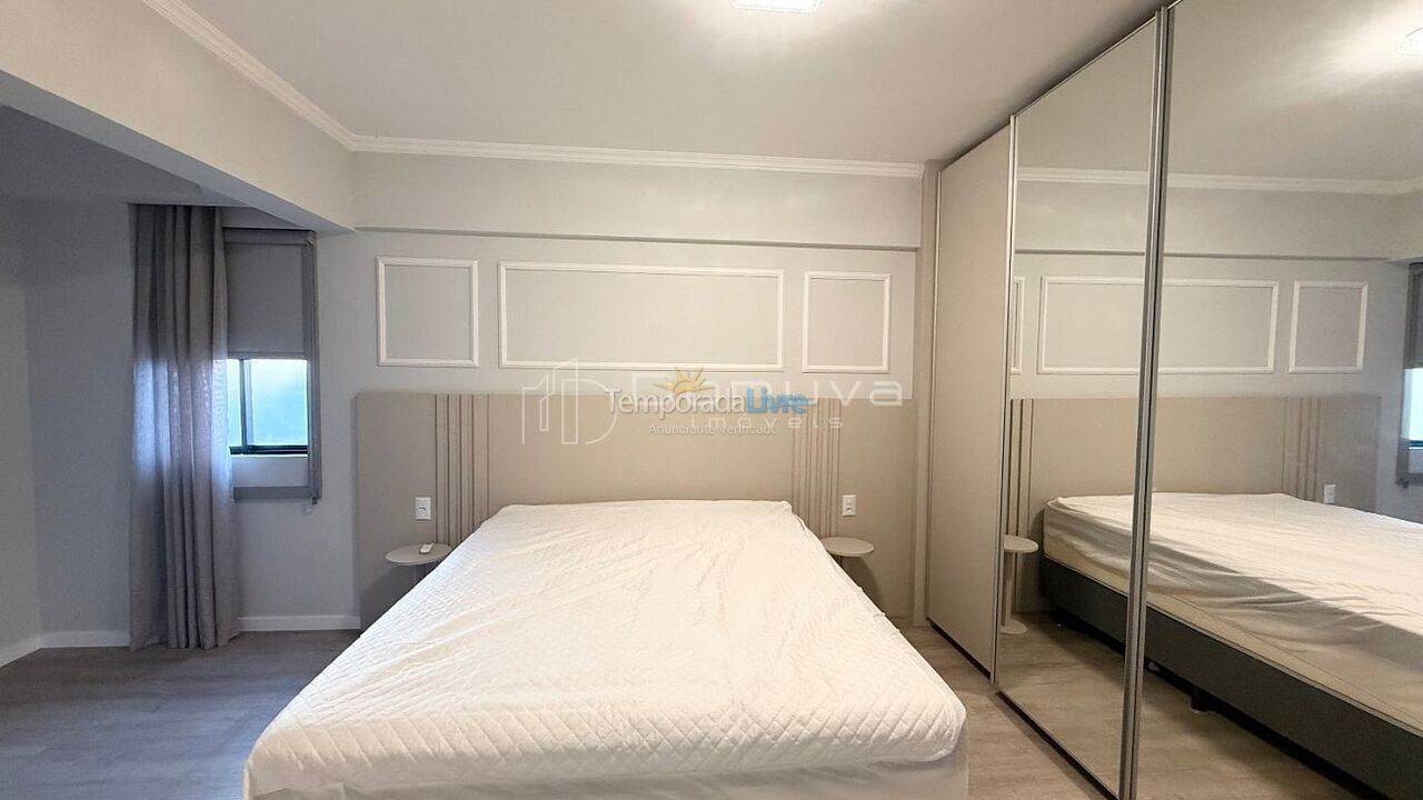 Apartment for vacation rental in Balneário Camboriú (Centro)