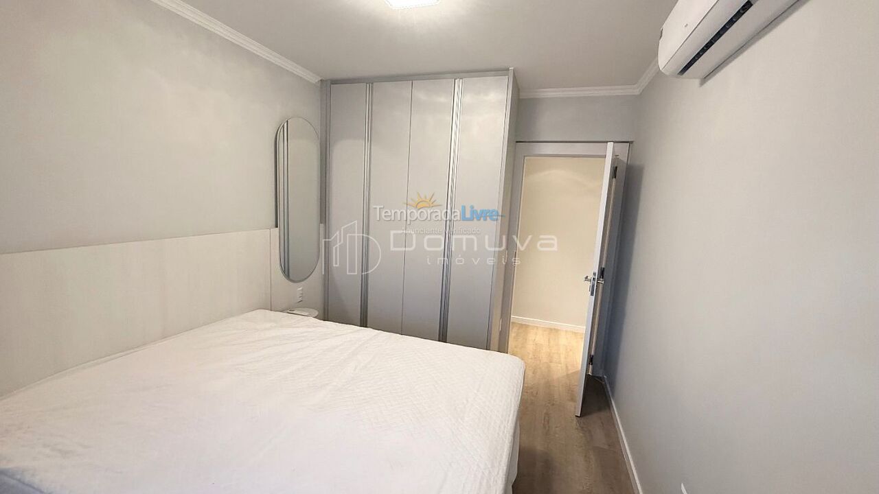 Apartment for vacation rental in Balneário Camboriú (Centro)