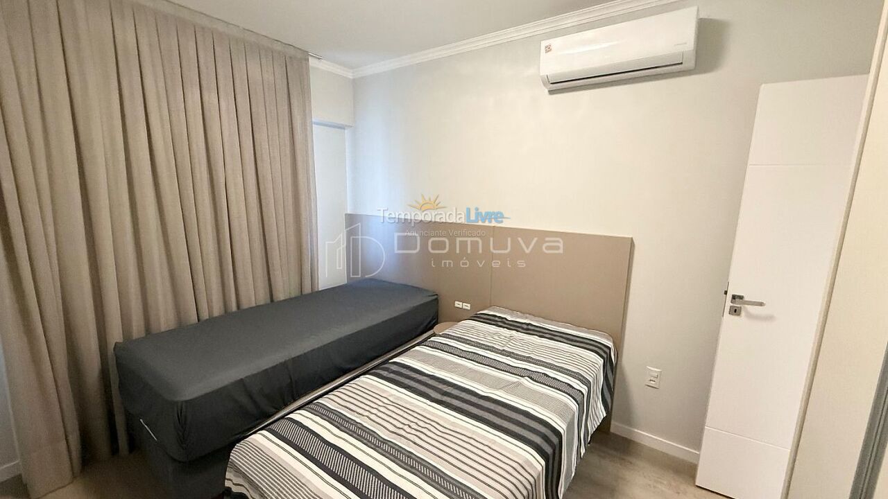 Apartment for vacation rental in Balneário Camboriú (Centro)