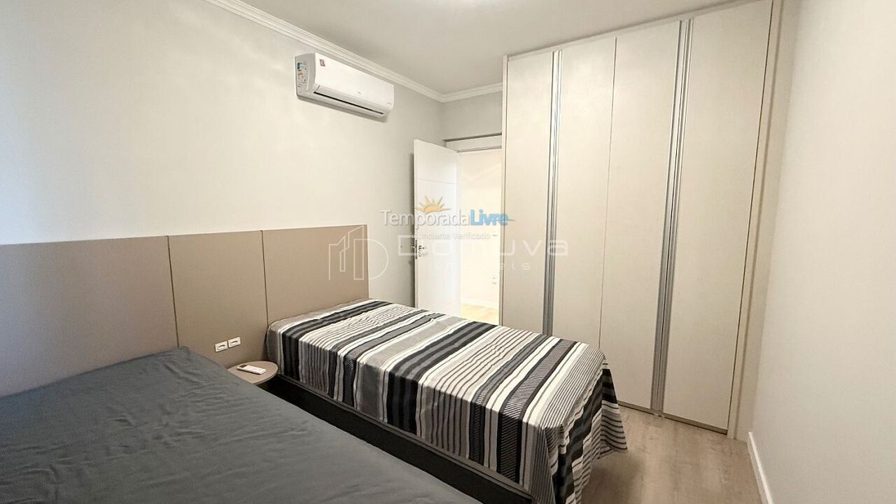 Apartment for vacation rental in Balneário Camboriú (Centro)