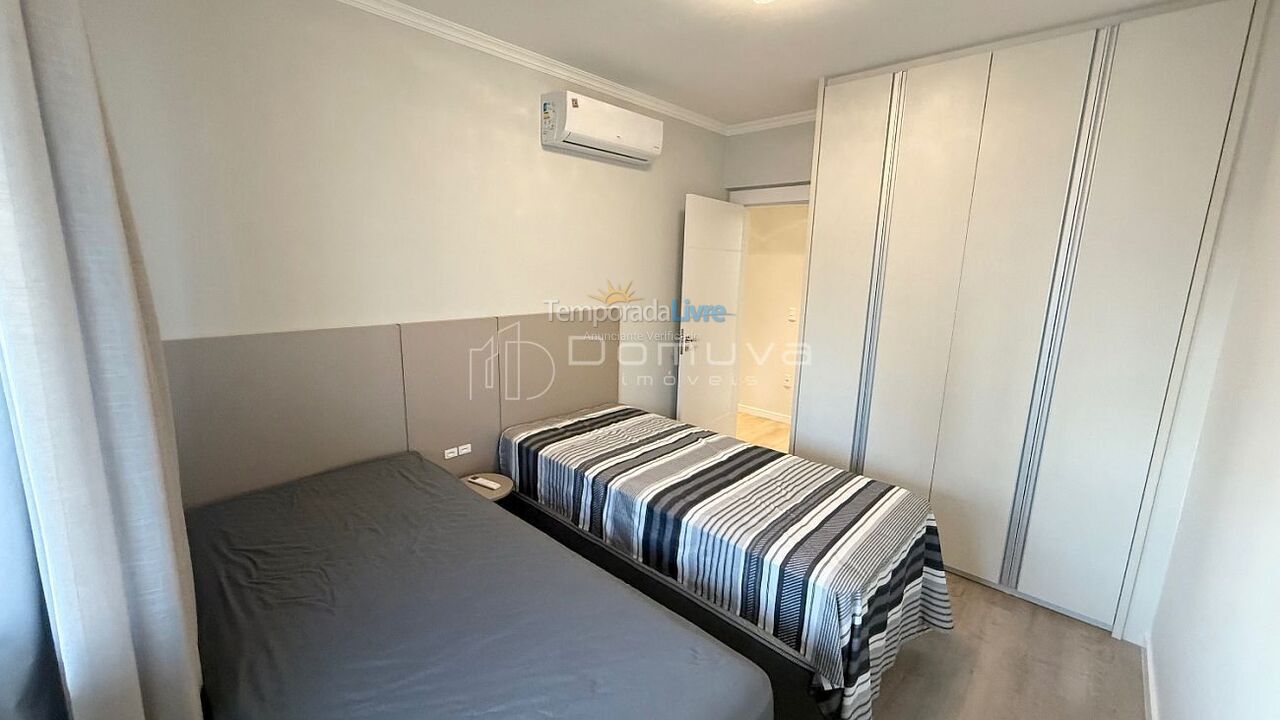 Apartment for vacation rental in Balneário Camboriú (Centro)