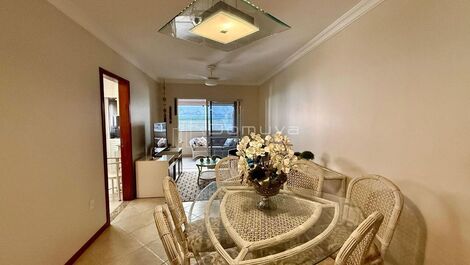 Seasonal rental 2 bedrooms, including 1 suite, downtown Balneário Camboriú