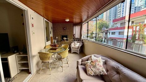 Seasonal rental 2 bedrooms, including 1 suite, downtown Balneário Camboriú