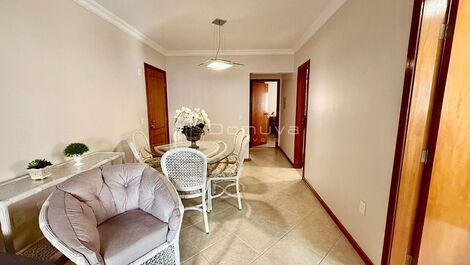 Seasonal rental 2 bedrooms, including 1 suite, downtown Balneário Camboriú