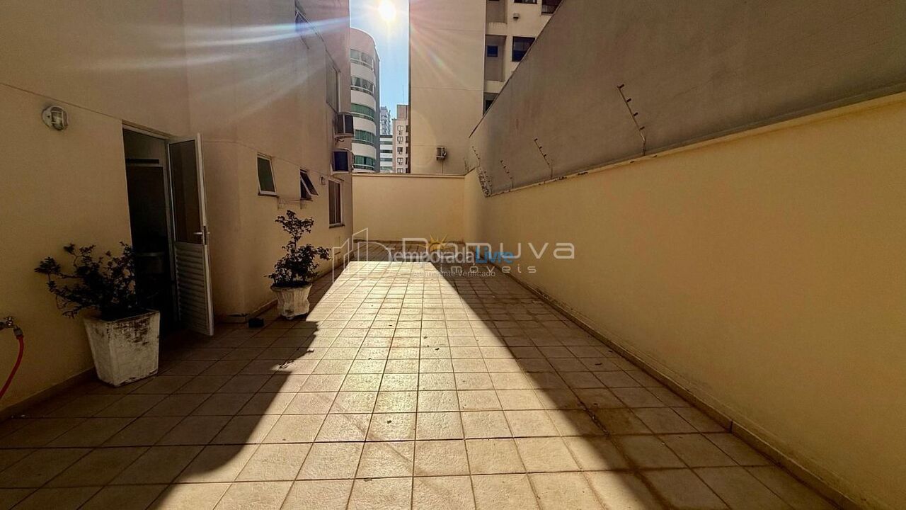 Apartment for vacation rental in Balneário Camboriú (Centro)