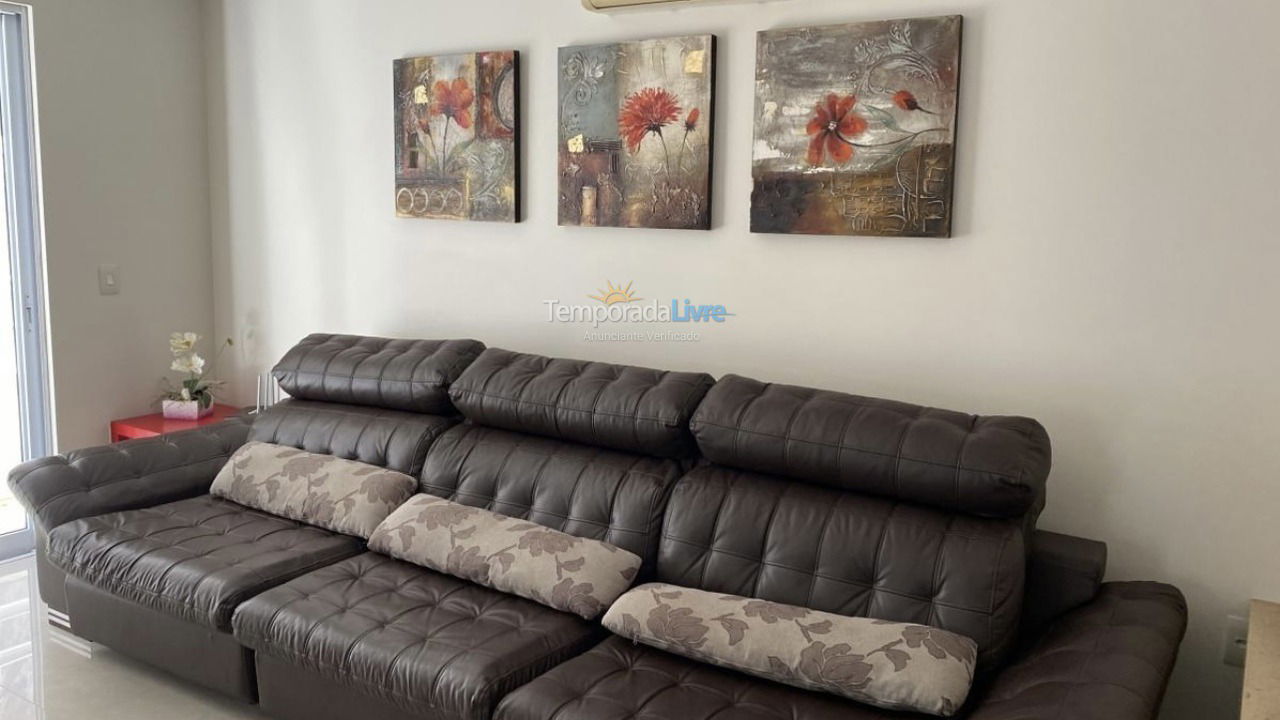 Apartamento para alquiler de vacaciones em Bombinhas (Praia de Bombas)