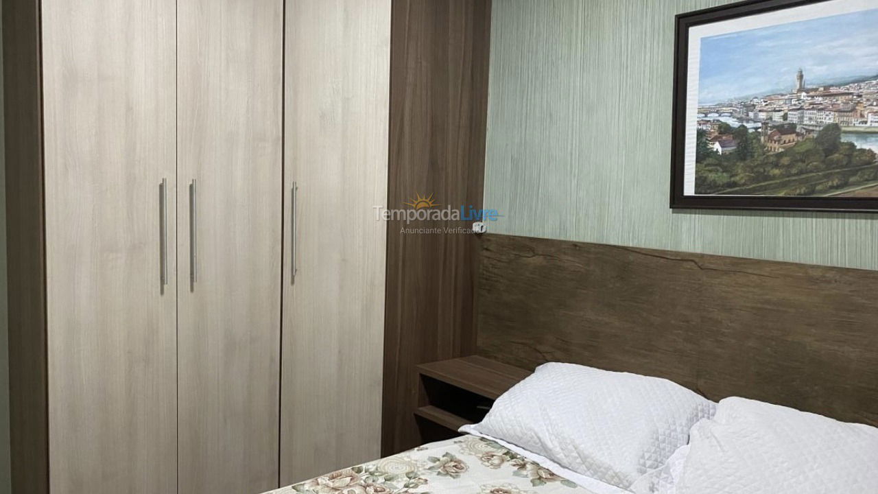 Apartamento para alquiler de vacaciones em Bombinhas (Praia de Bombas)