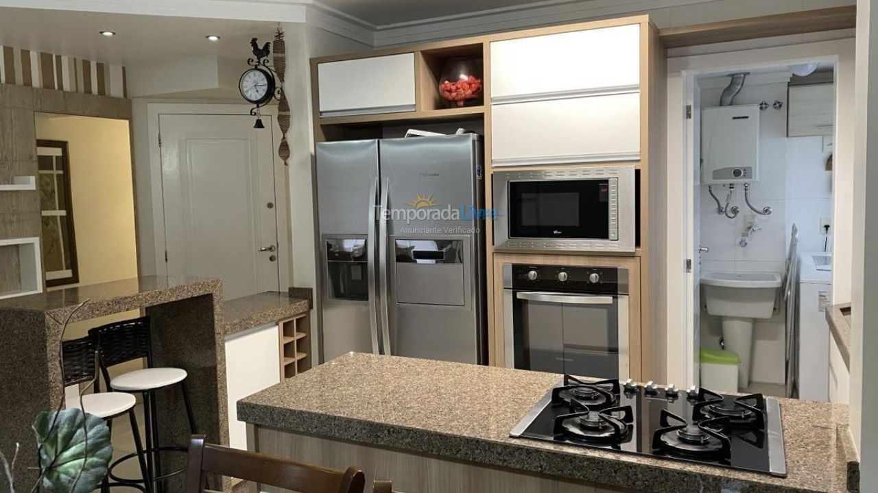 Apartamento para alquiler de vacaciones em Bombinhas (Praia de Bombas)