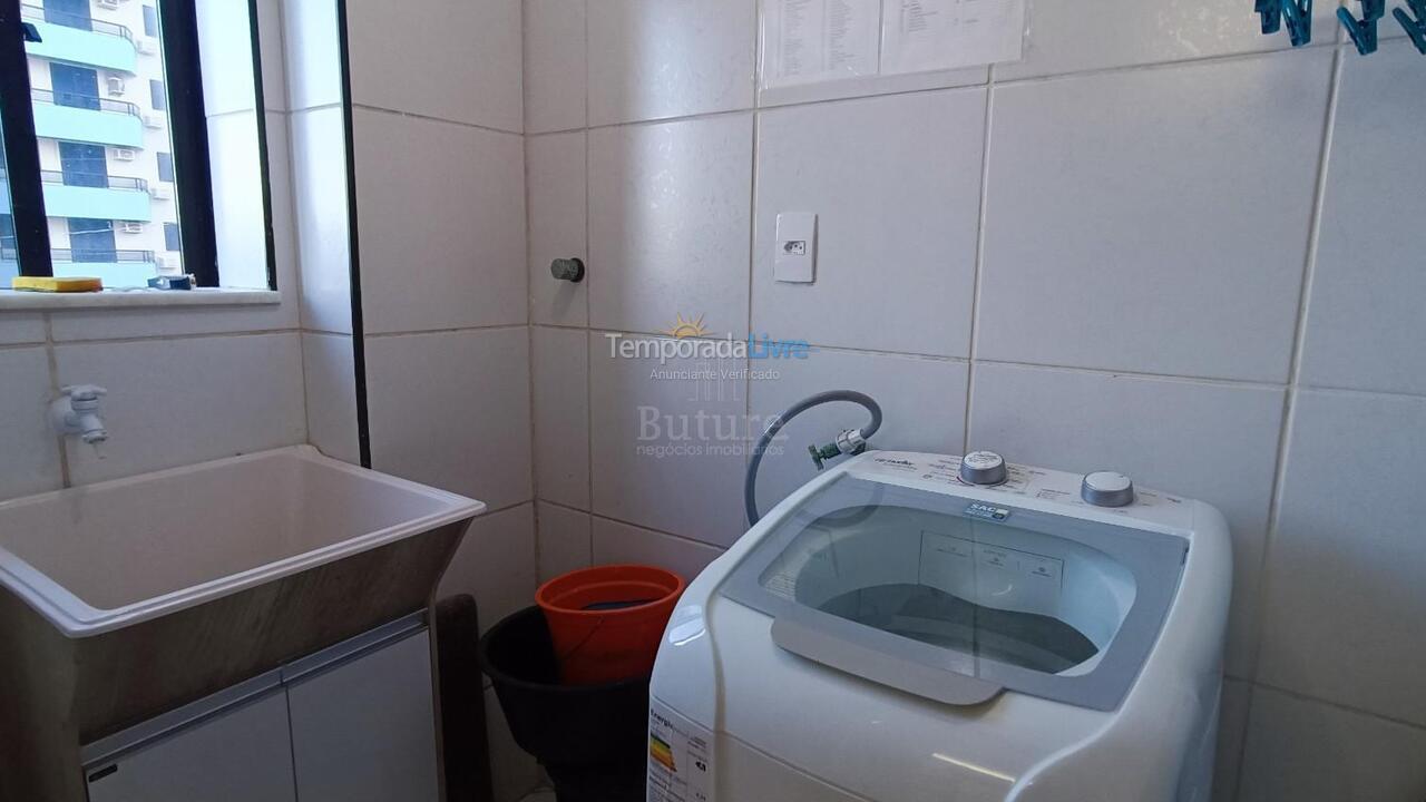 Apartamento para aluguel de temporada em Itapema (Meia Praia)