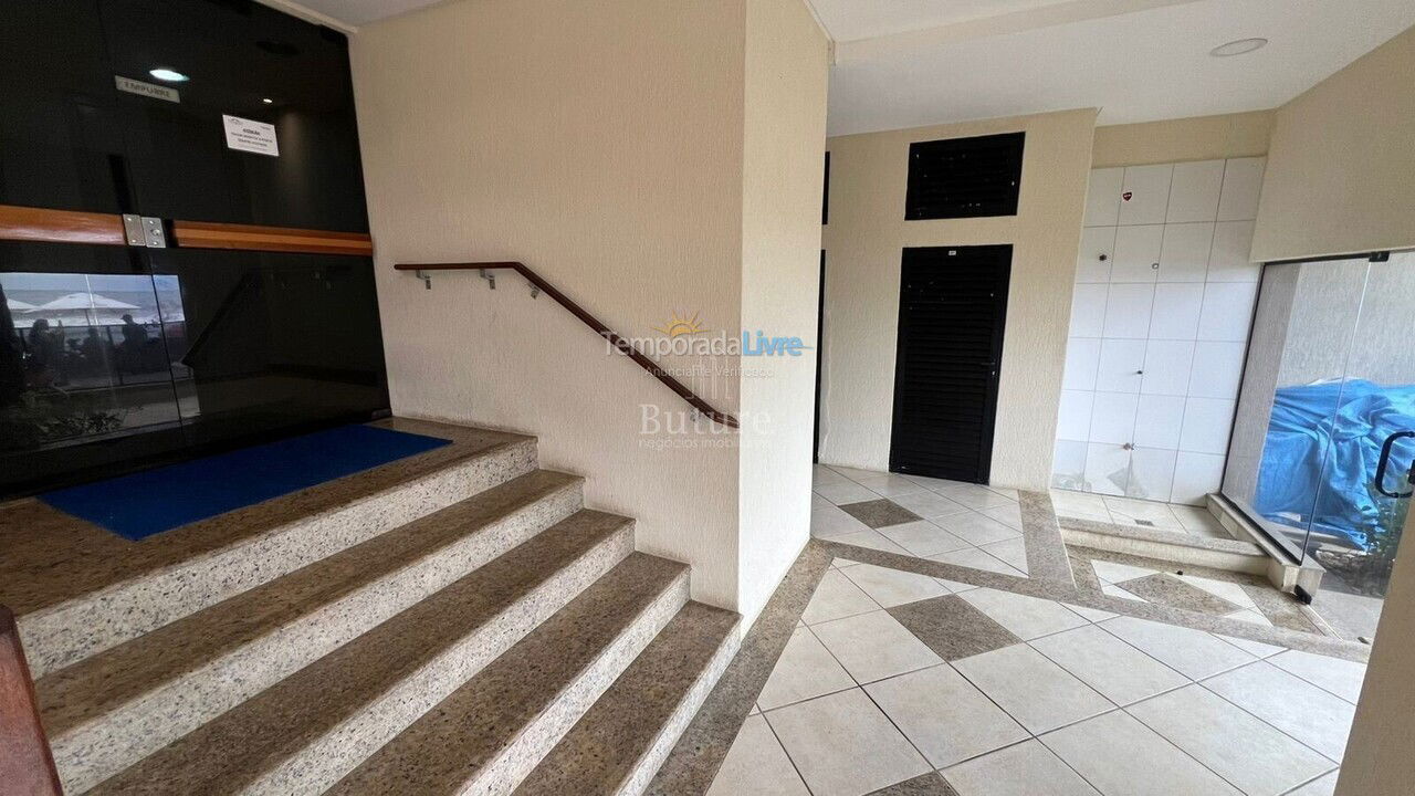 Apartamento para aluguel de temporada em Itapema (Meia Praia)