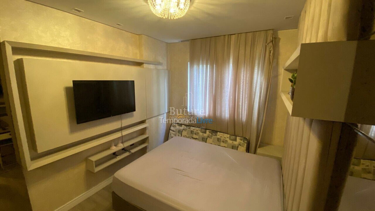 Apartment for vacation rental in Itapema (Meia Praia)