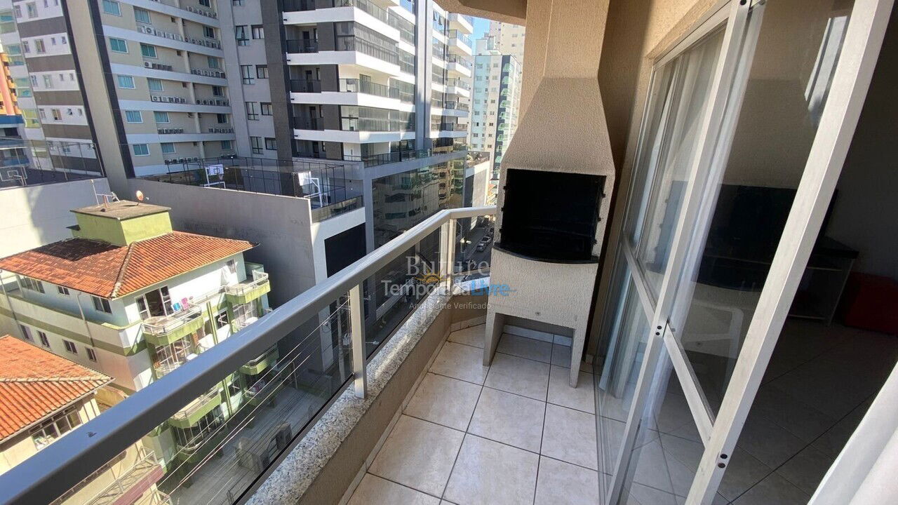 Apartamento para aluguel de temporada em Itapema (Meia Praia)