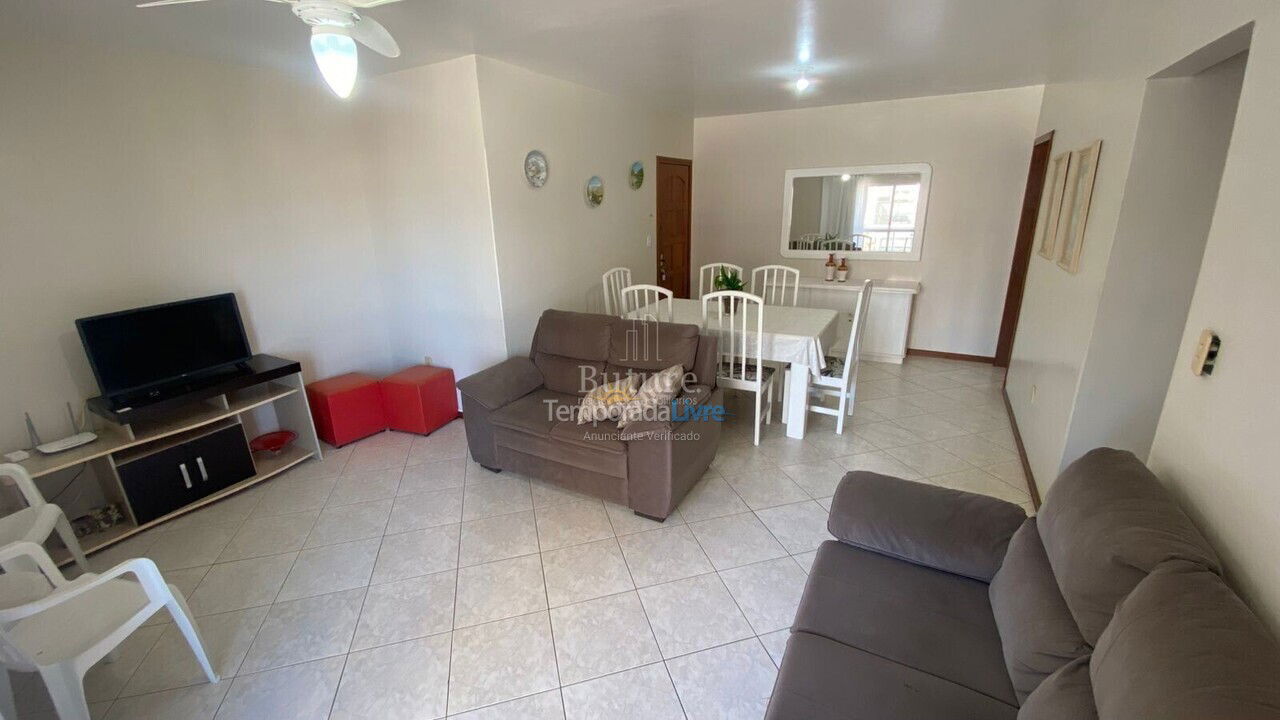 Apartamento para aluguel de temporada em Itapema (Meia Praia)