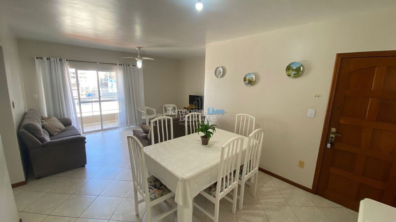 Apartamento para aluguel de temporada em Itapema (Meia Praia)