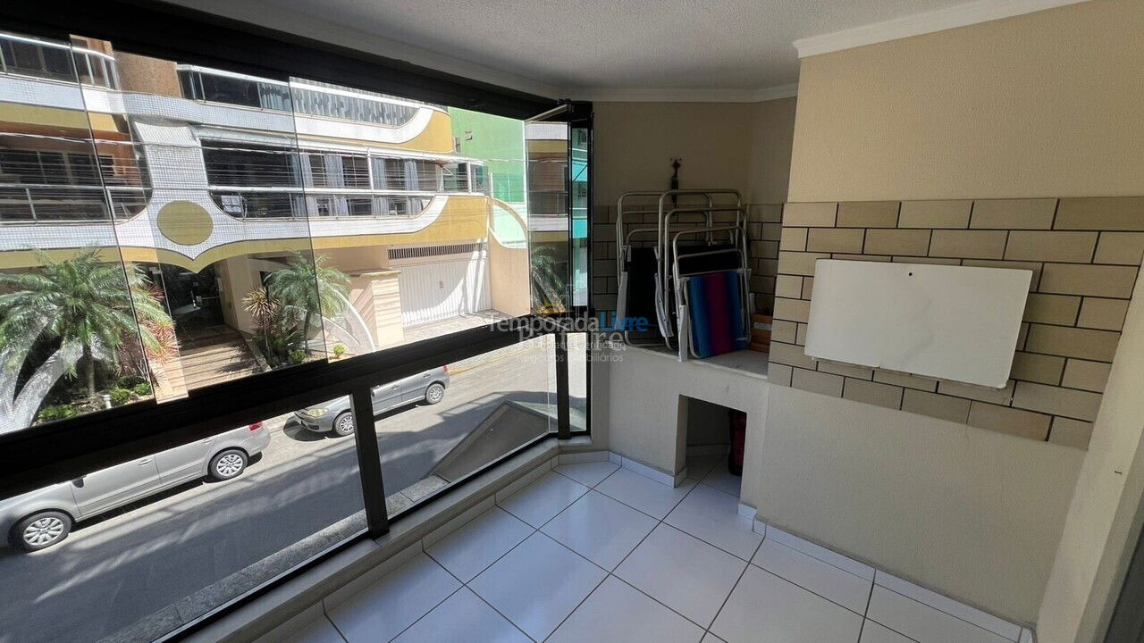 Apartment for vacation rental in Itapema (Meia Praia)