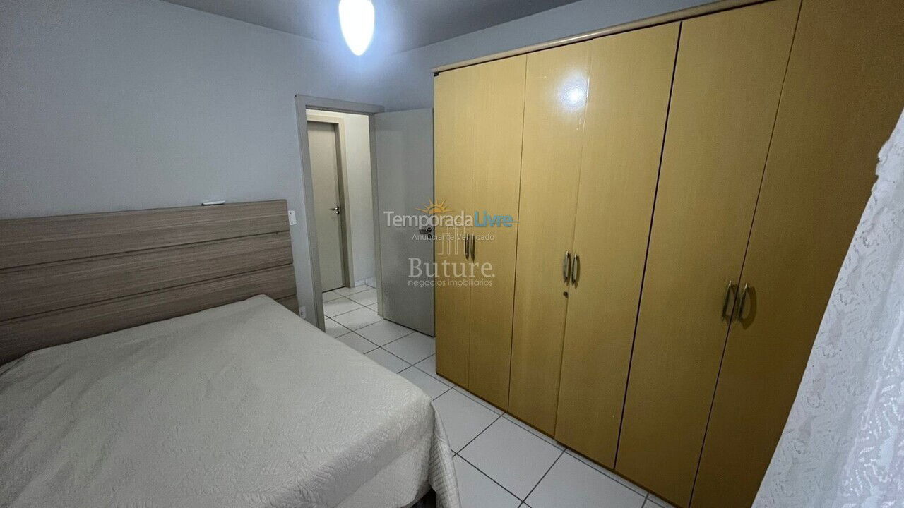 Apartment for vacation rental in Itapema (Meia Praia)