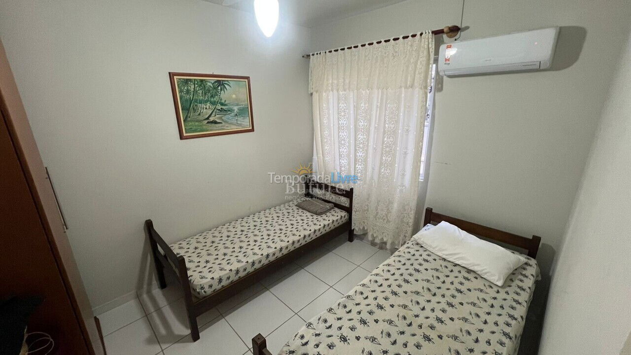Apartment for vacation rental in Itapema (Meia Praia)