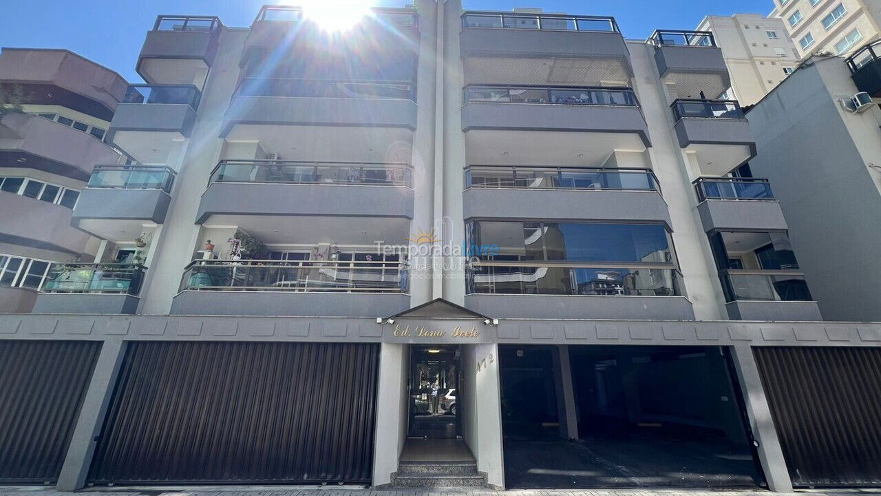 Apartment for vacation rental in Itapema (Meia Praia)