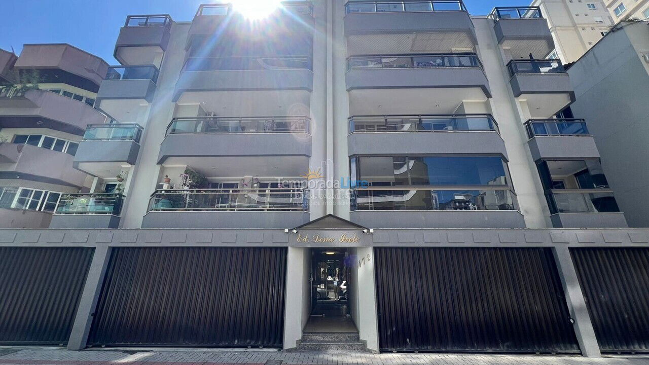 Apartment for vacation rental in Itapema (Meia Praia)