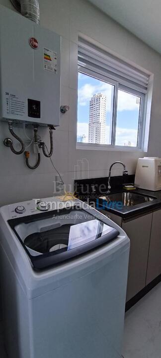 Apartamento para aluguel de temporada em Itapema (Meia Praia)