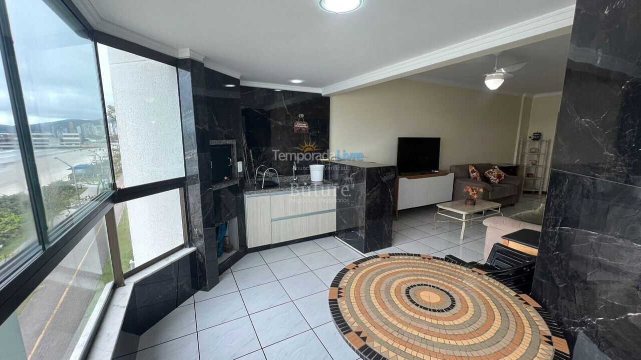 Apartamento para aluguel de temporada em Itapema (Meia Praia)