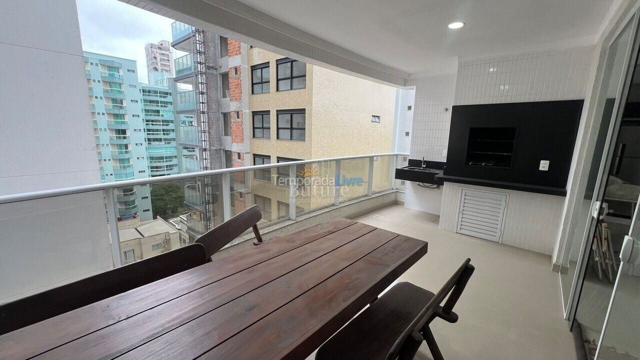 Apartamento para aluguel de temporada em Itapema (Meia Praia)