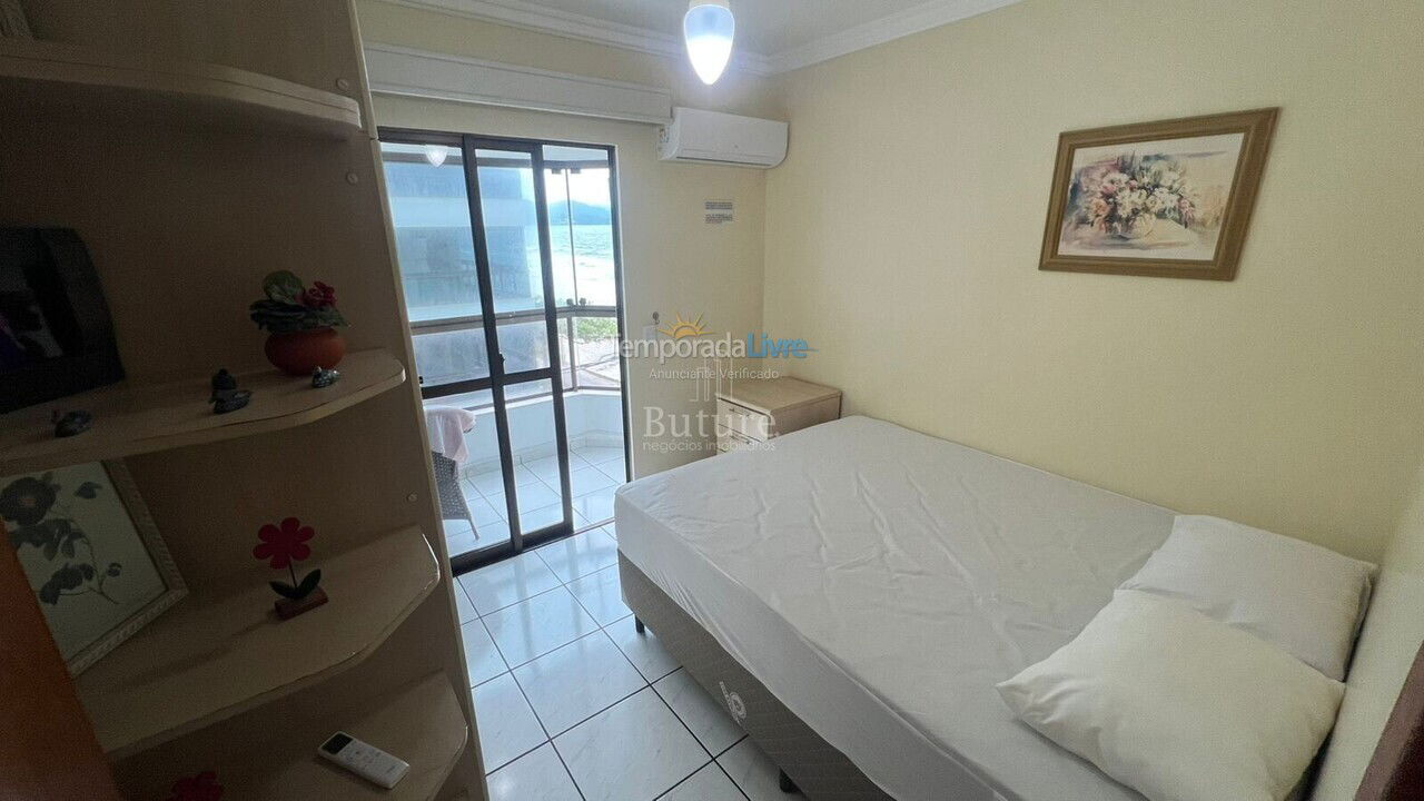 Apartamento para aluguel de temporada em Itapema (Meia Praia)