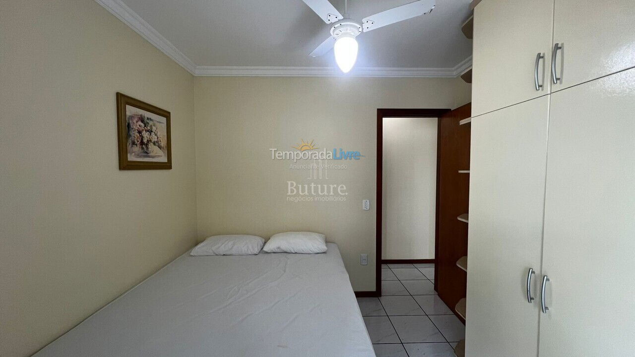 Apartamento para aluguel de temporada em Itapema (Meia Praia)